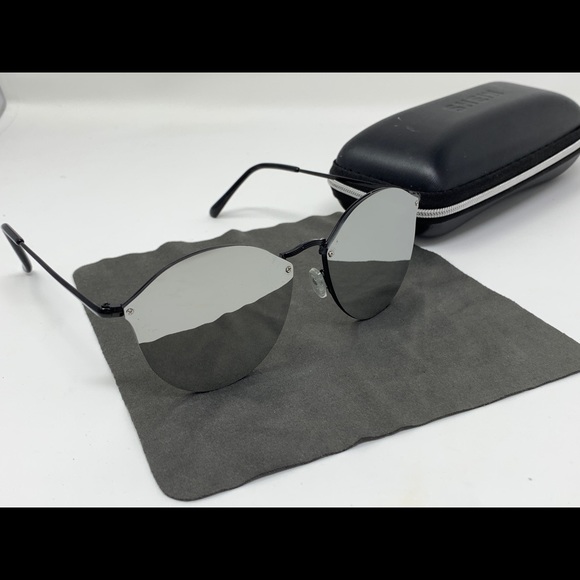 Shein mirror sunglasses - Picture 3 of 8